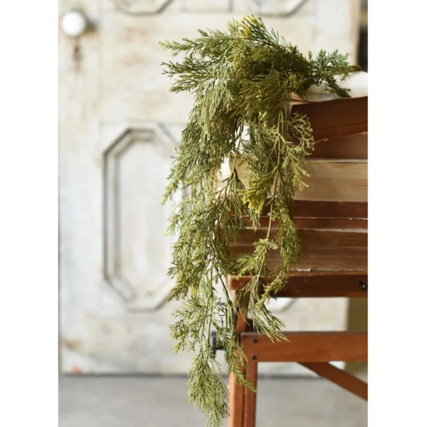 Alpine Cedar Hanging - Home Smith