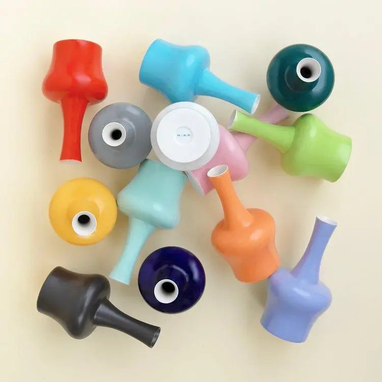 Archer Porcelain Mini Vase - Home Smith