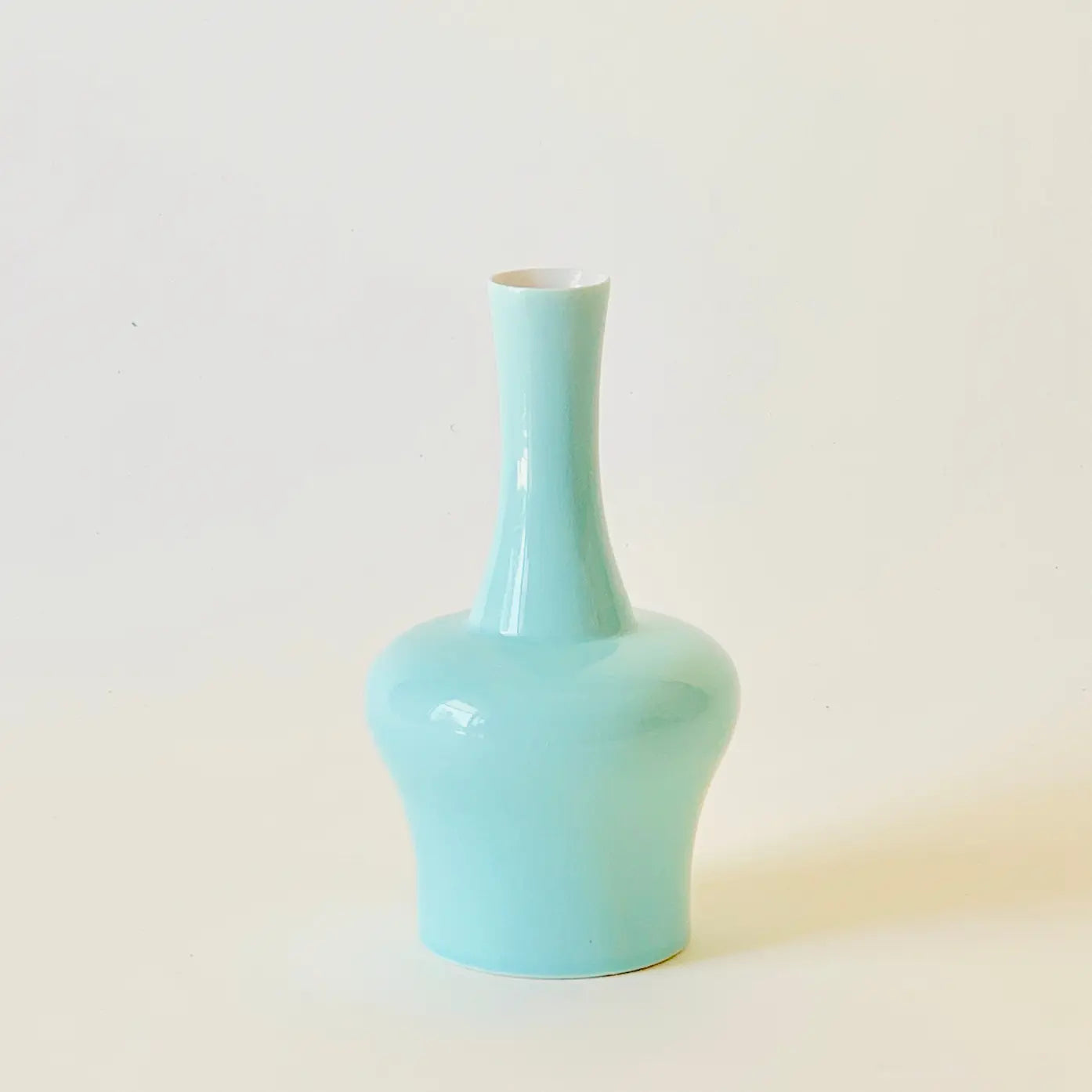 Archer Porcelain Mini Vase - Home Smith