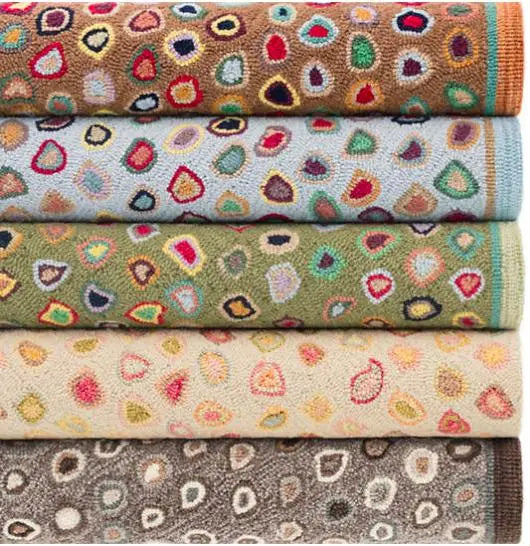 Cat's Paw Brown Micro Hooked Wool Rug - Home Smith