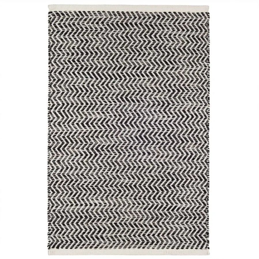 Coastal Black Indoor/Outdoor Rug - Home Smith