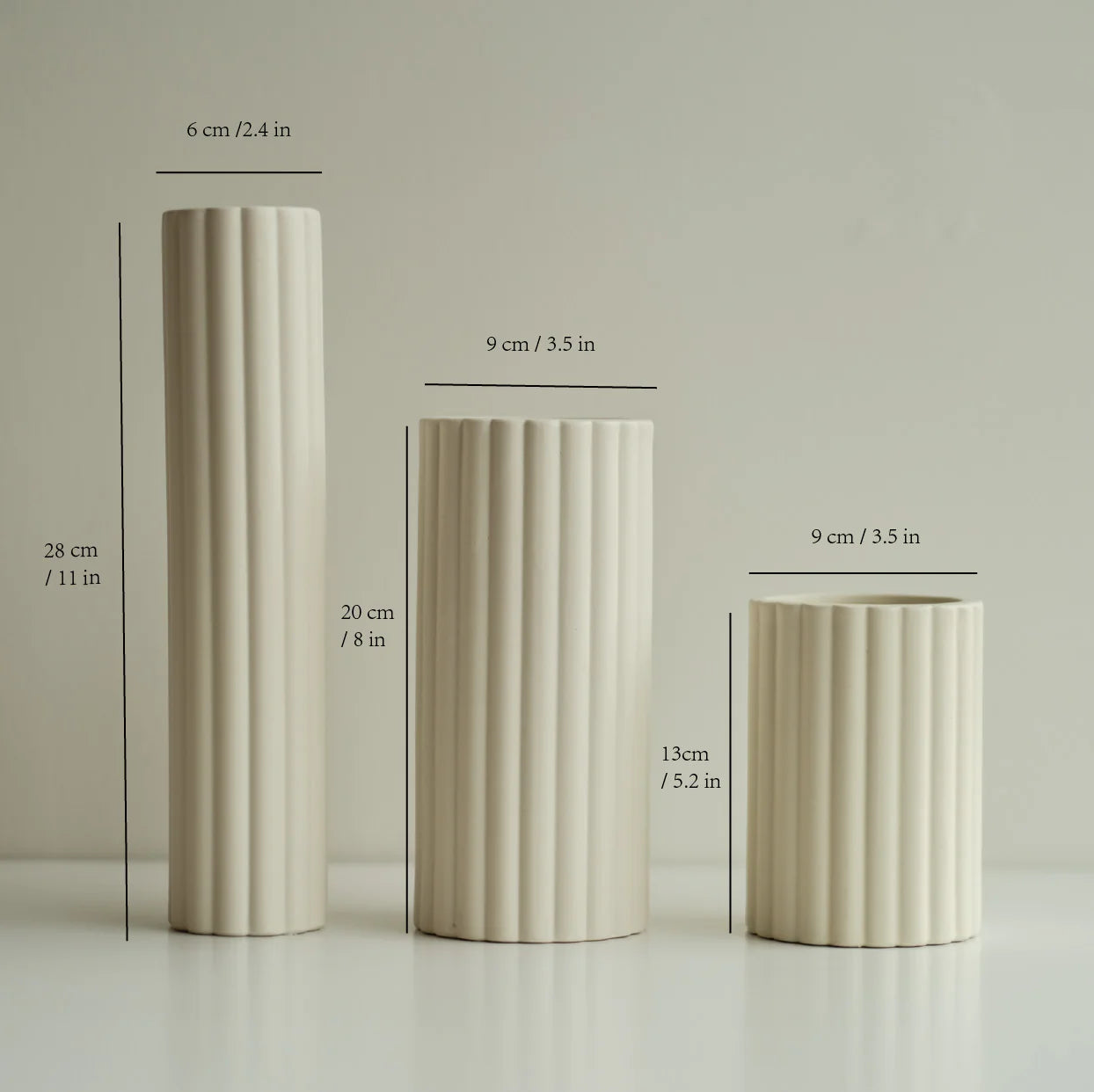 All Three Daisy Vases with detailed measurements for each
