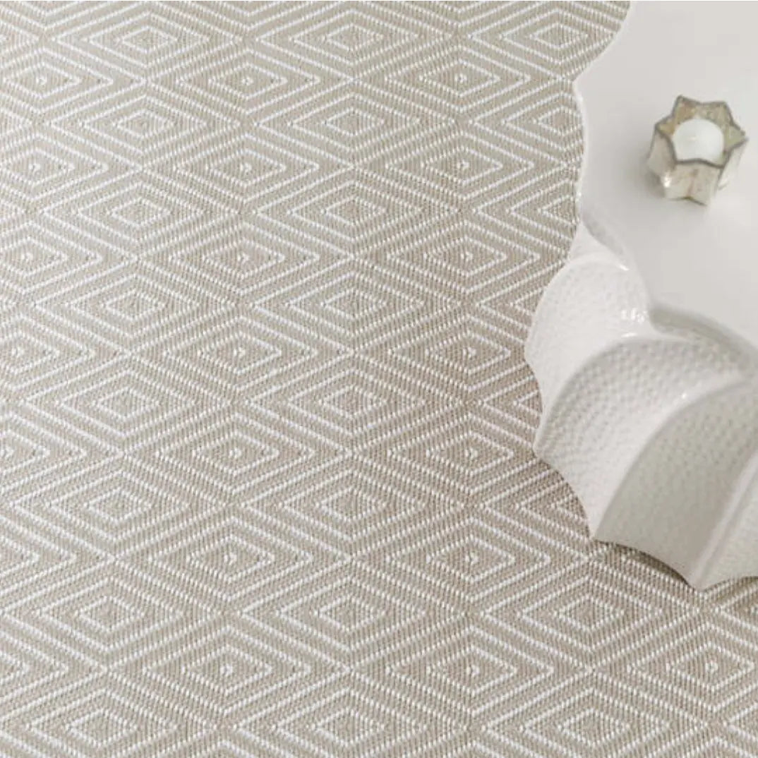 Diamond Platinum/White Indoor/Outdoor Rug - Home Smith