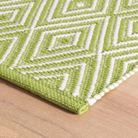 Diamond Sprout/White Indoor/Outdoor Rug - Home Smith