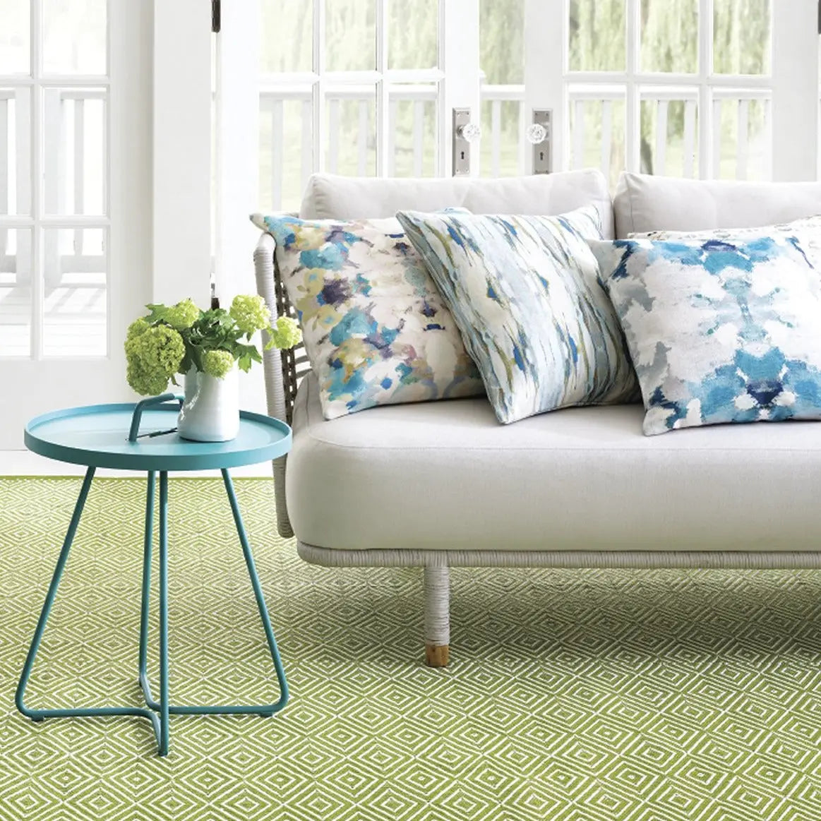 Diamond Sprout/White Indoor/Outdoor Rug - Home Smith