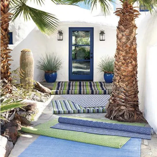 Diamond Sprout/White Indoor/Outdoor Rug - Home Smith