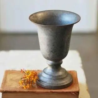 Foundry Urn - Home Smith
