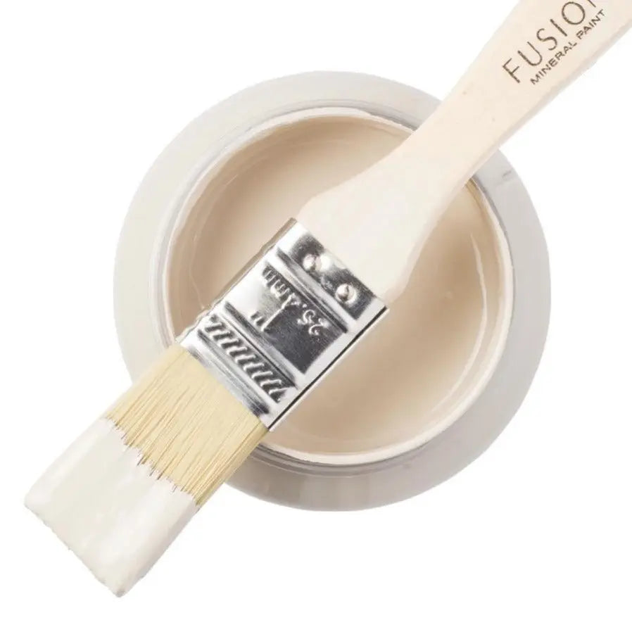 Fusion Mineral Paint · 500 ml (16.9 fl oz) · Cathedral Taupe