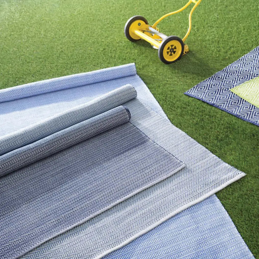 Herringbone Indoor/Outdoor Rug in Denim and Ivory - Home Smith