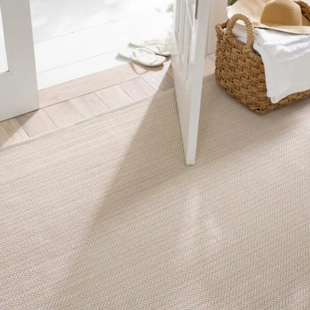 Herringbone Indoor/Outdoor Rug in Linen/White - Home Smith