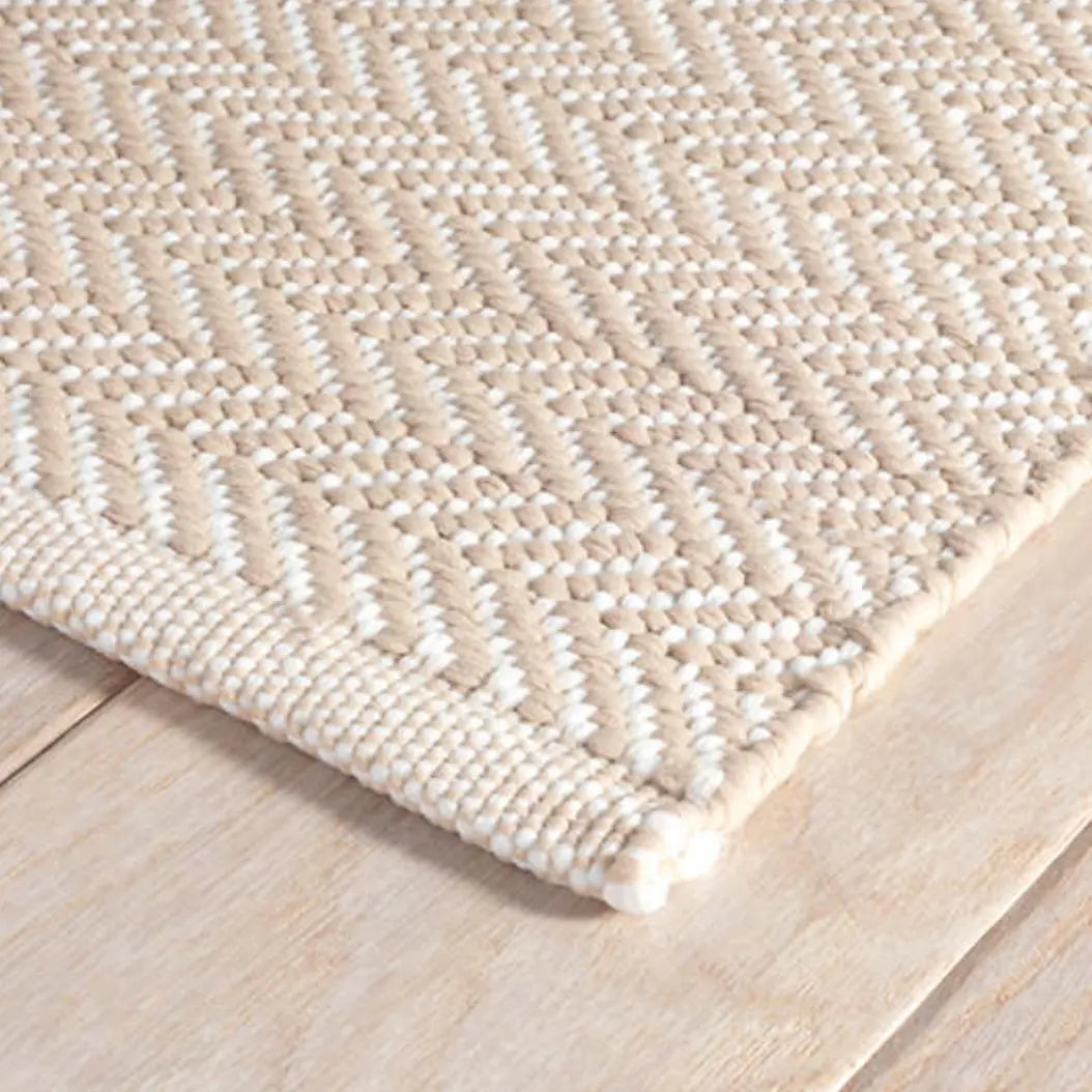 Herringbone Indoor/Outdoor Rug in Linen/White - Home Smith