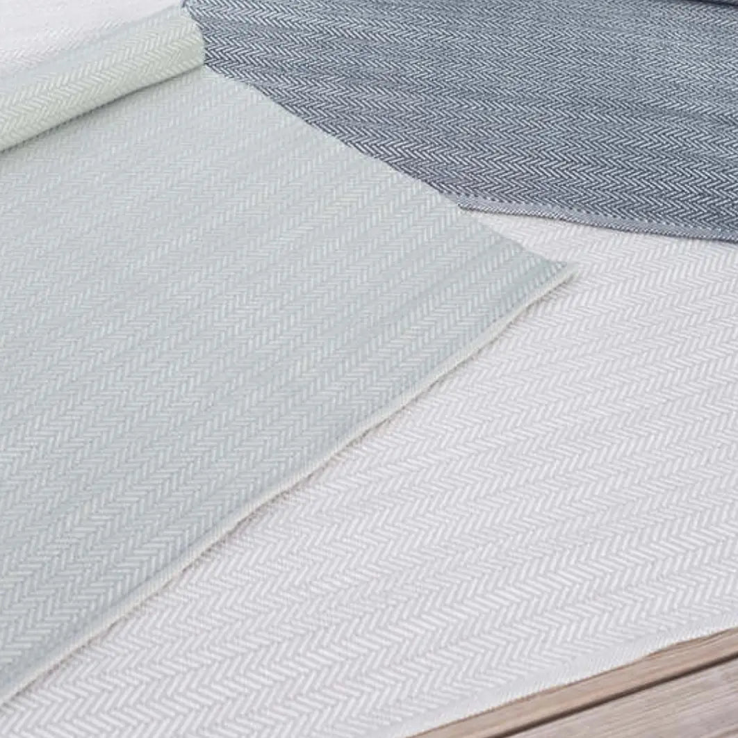 Herringbone Indoor/Outdoor Rug in Pearl Grey/White - Home Smith