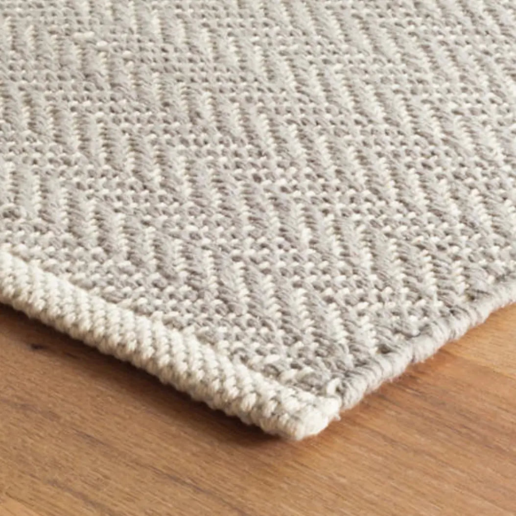 Herringbone Woven Cotton Rug in Dove Grey - Home Smith