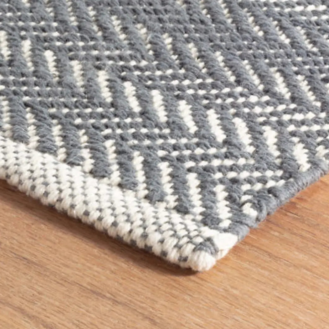 Herringbone Woven Cotton Rug in Shale - Home Smith