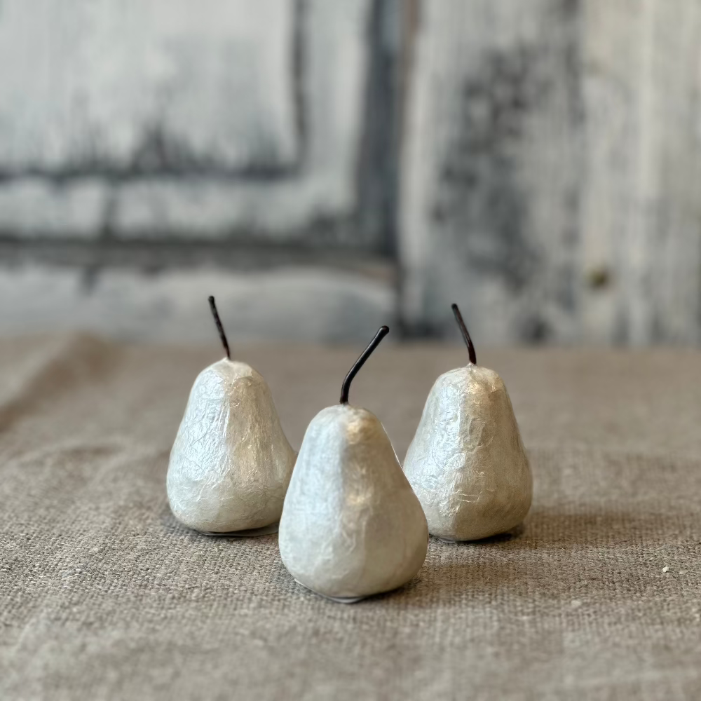 Mini White Capiz Pears at Home 
Smith