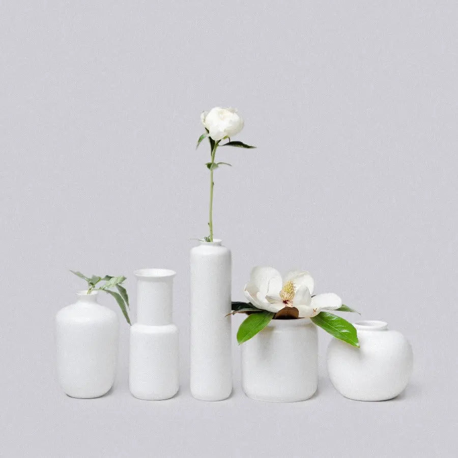 Jade Ring Small Porcelain Vase - Home Smith