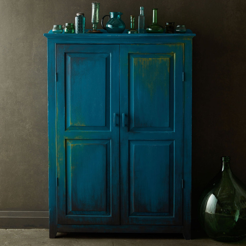 Alchemy Limestone and Chalk Furniture Paint by Fusion in Lagoon at Home Smith