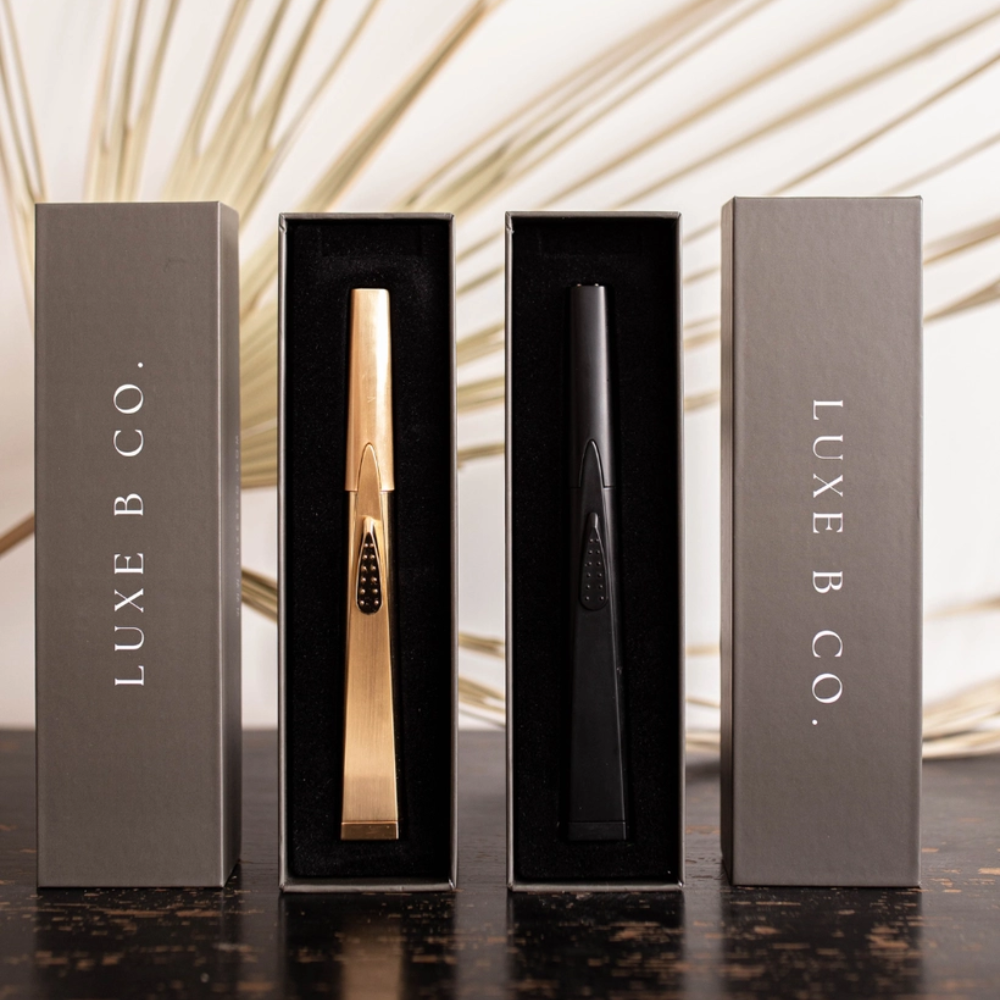 Luxe USB Electric Lighter At Home Smith