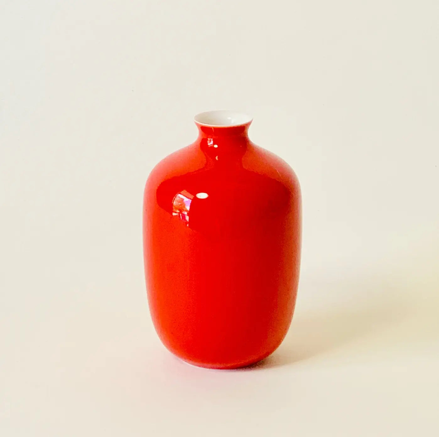 Plum Porcelain Mini Vase - Home Smith