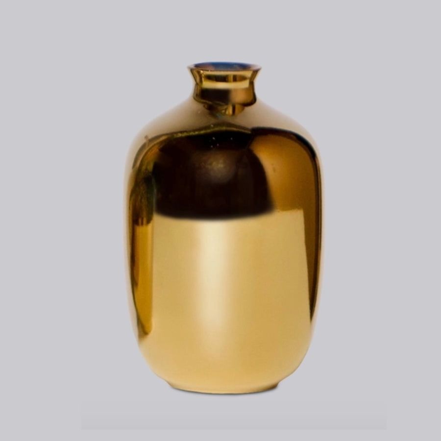 Gold Porcelain Mini Vases