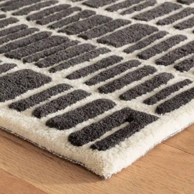 Roark Charcoal Tufted Wool Rug - Home Smith