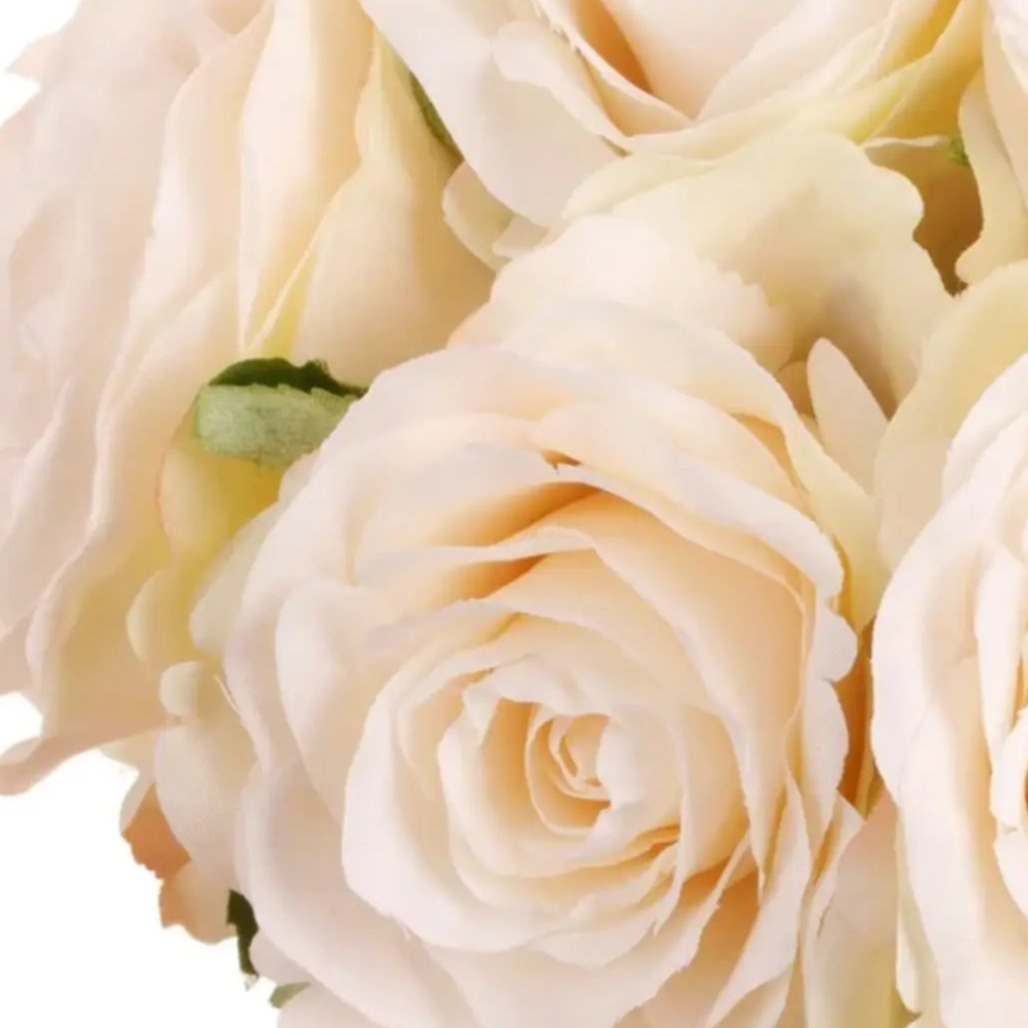 Home Smith Rose Bouquet in White Home Smith