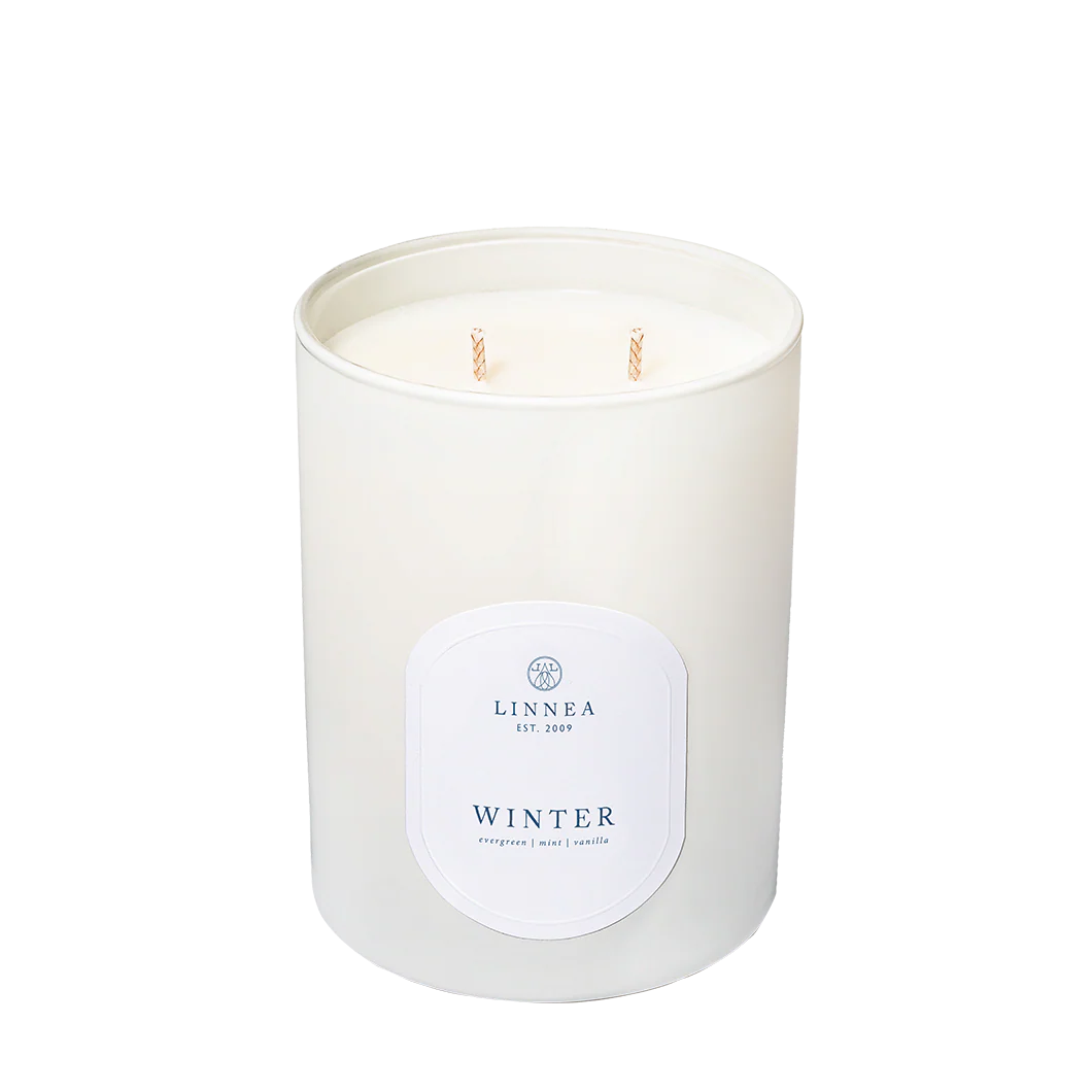 LINNEA Holiday Scented Soy Candle in Winter
