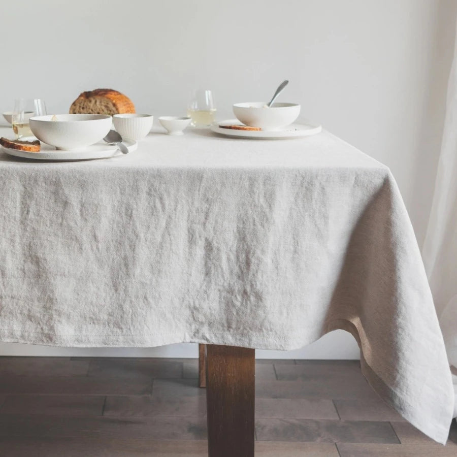 Maison solid linen tablecloth at Home Smith