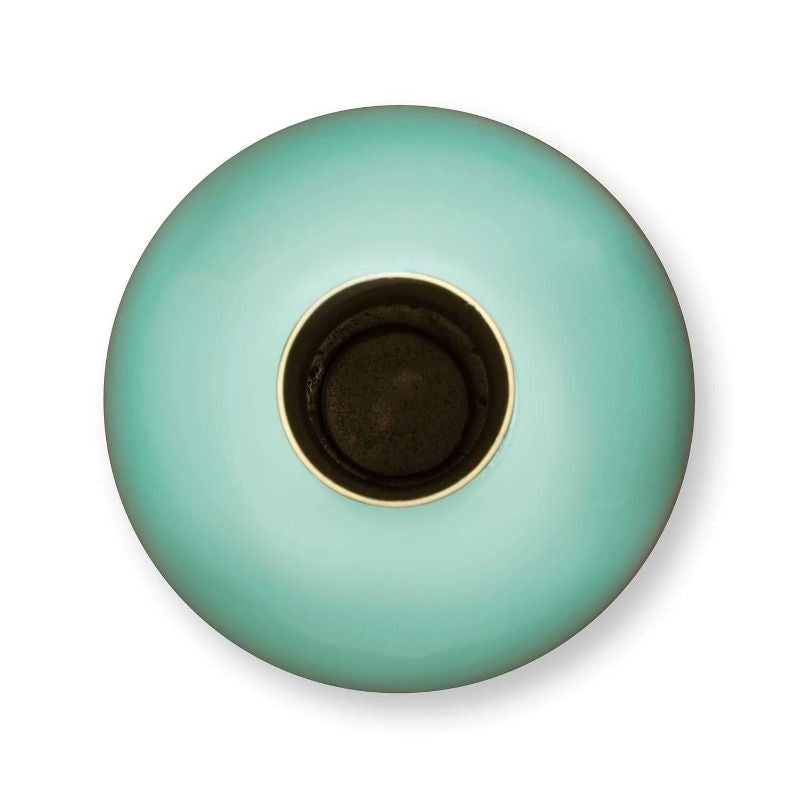 top down picture of vase showing interior
