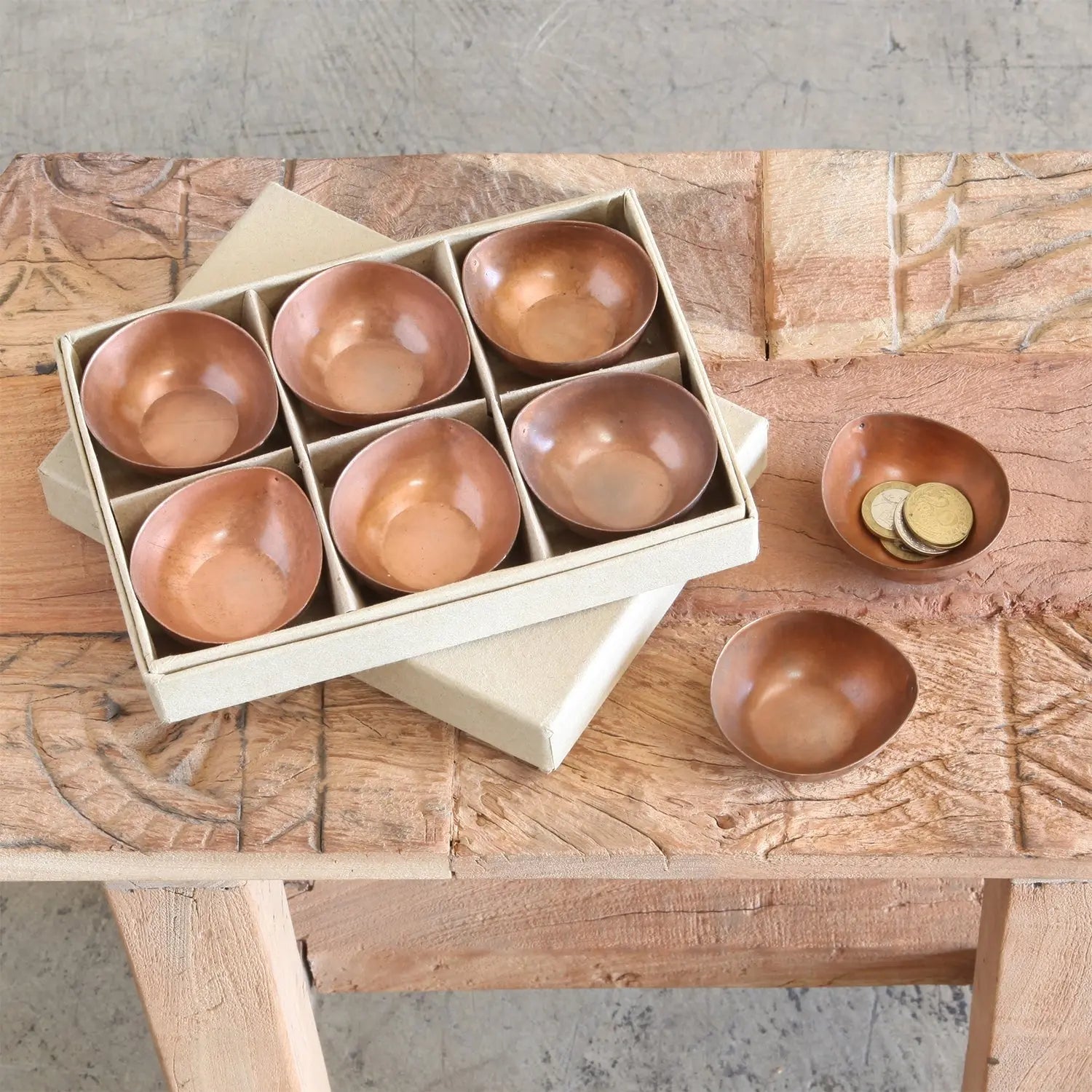 Alma Metal Tealight Holders in Copper - Home Smith