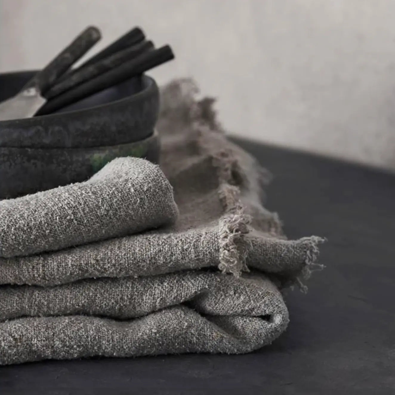 Axlings Rustik Washed Linen Table Runners - Short - Home Smith