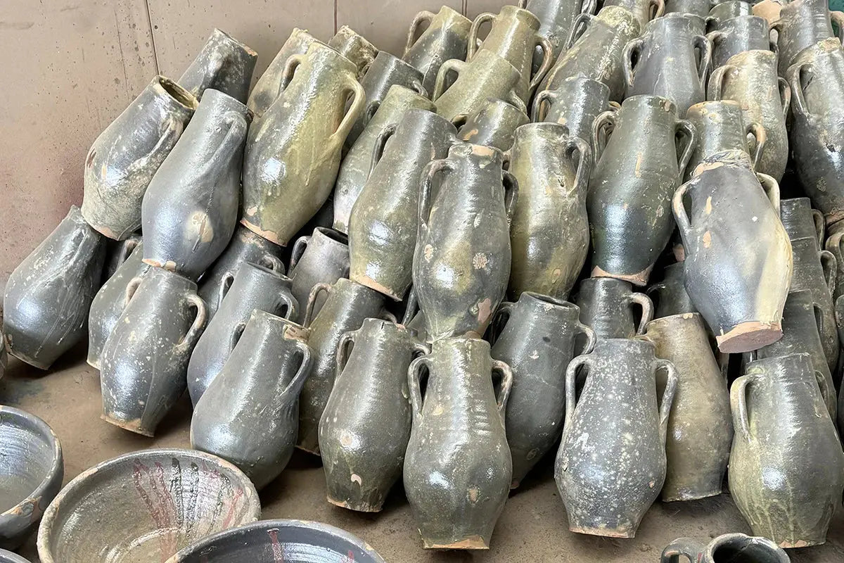 Home Smith European Antique Amphora Vases etuHome Antiques and Vintage - Accessories