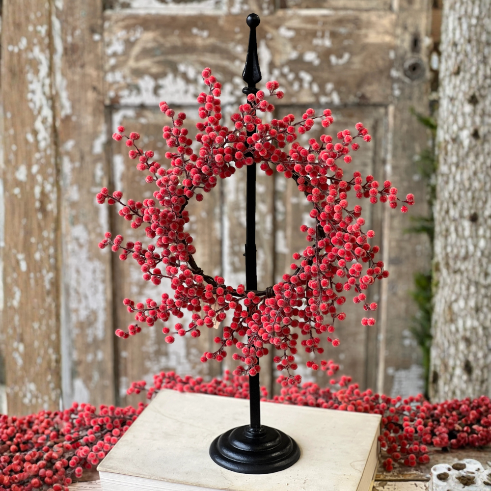 Finial Wreath Holder at Home Smith