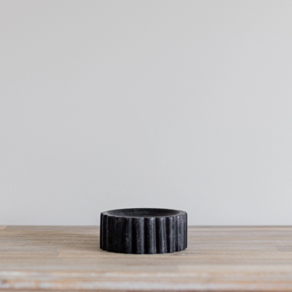 Fluted Marble Soap Dish available in black or white at Home Smith