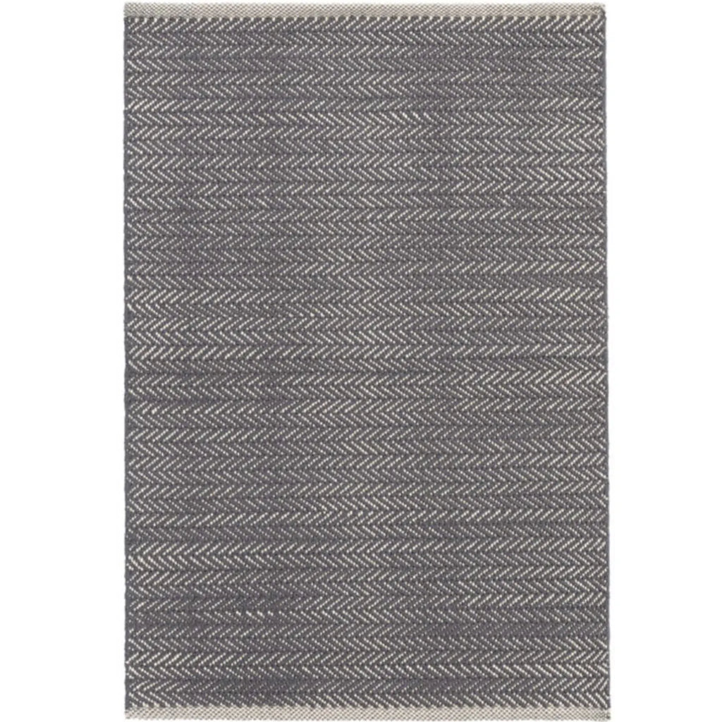 https://homesmithhouse.com/cdn/shop/files/Herringbone-Woven-Cotton-Rug-in-Shale-Dash-_-Albert-1687219300483.png?v=1687219301&width=1024