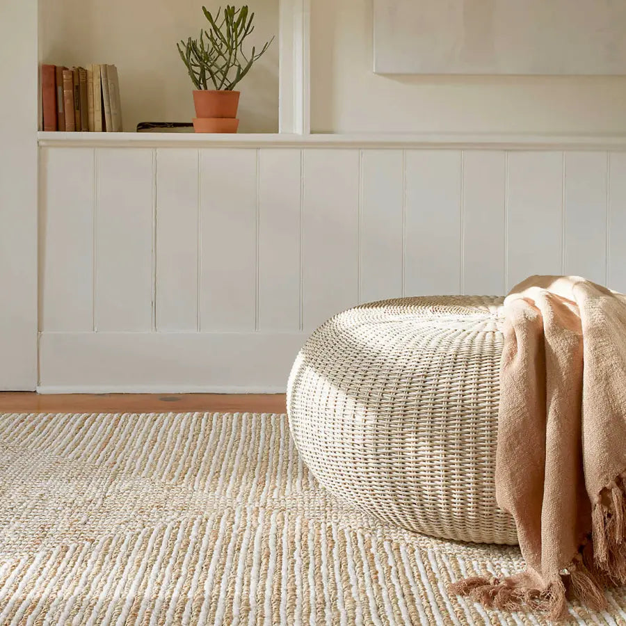 Kelan Ivory Handwoven Jute and Wool Rug - Home Smith