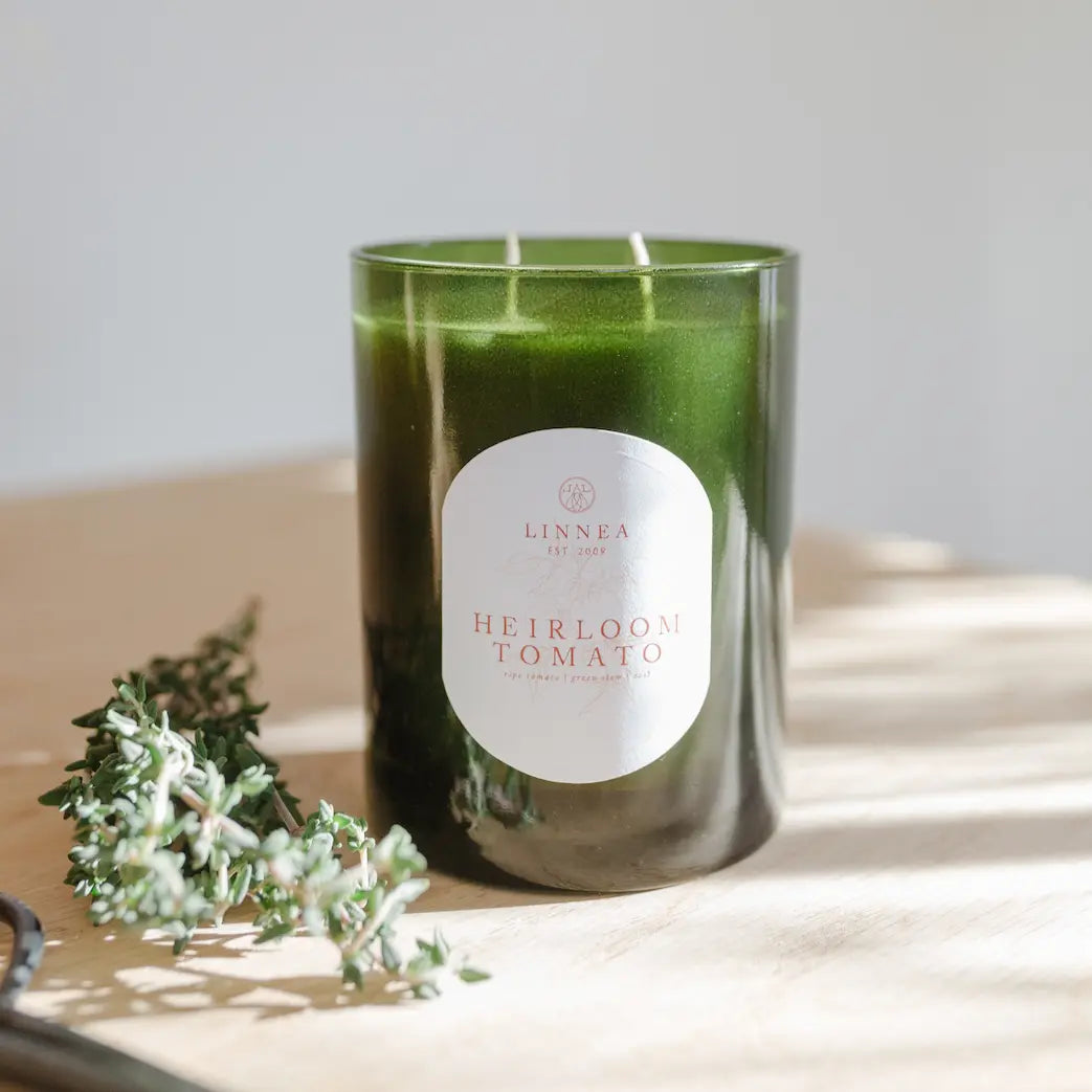 LINNEA Scented Candle in Heirloom Tomato *Seasonal* - Home Smith