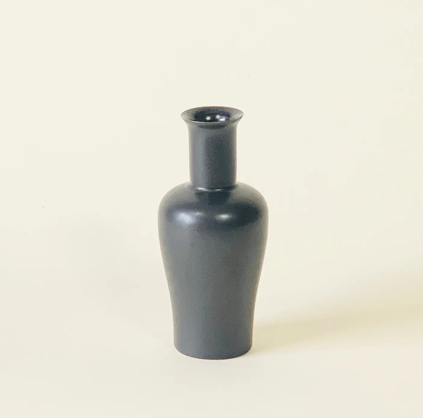 Lover Porcelain Mini Vase - Home Smith