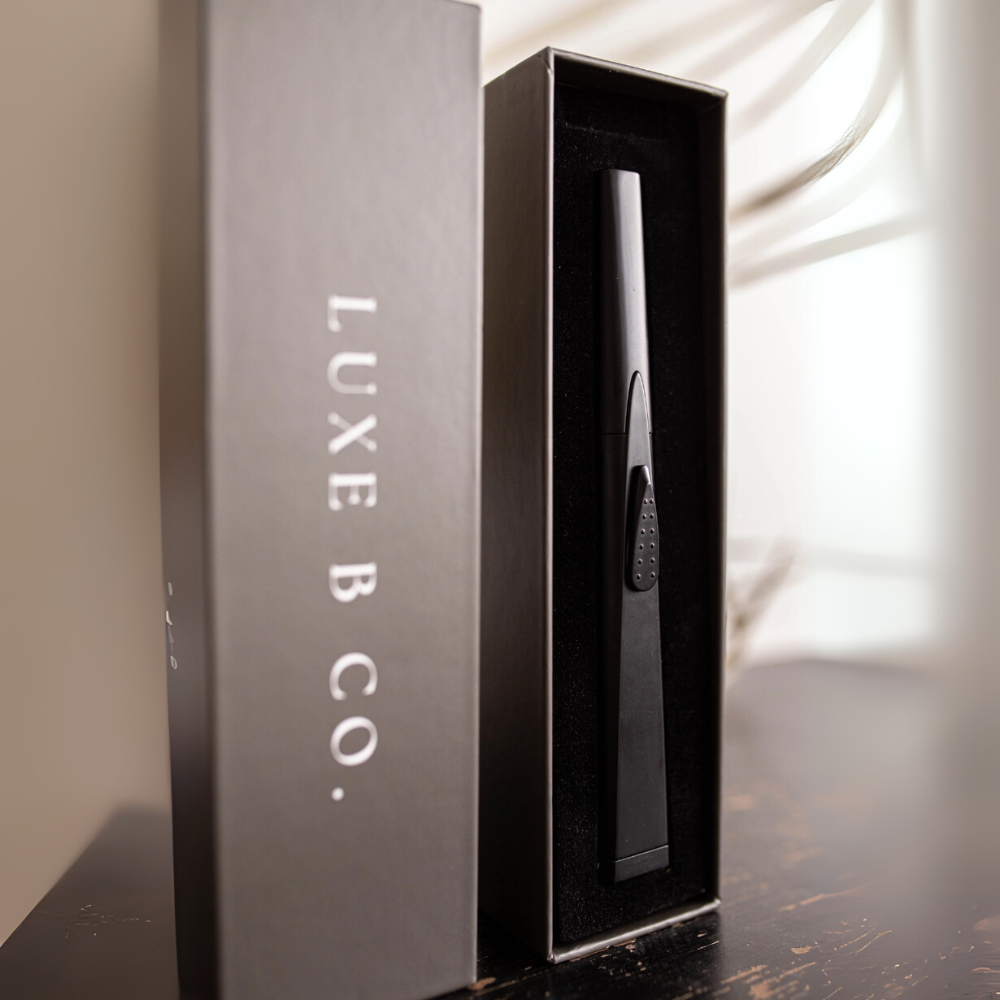 Luxe USB Electric Lighter At Home Smith