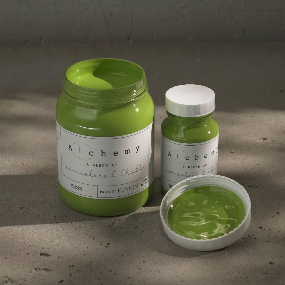 Alchemy Limestone and Chalk Furniture Paint by Fusion in Moss at Home Smith 