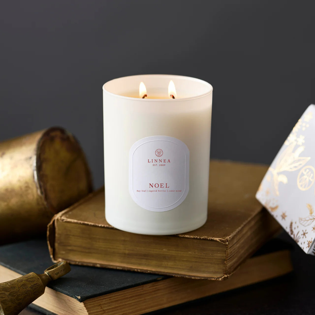 LINNEA Scented Soy Holiday Candle in Noel