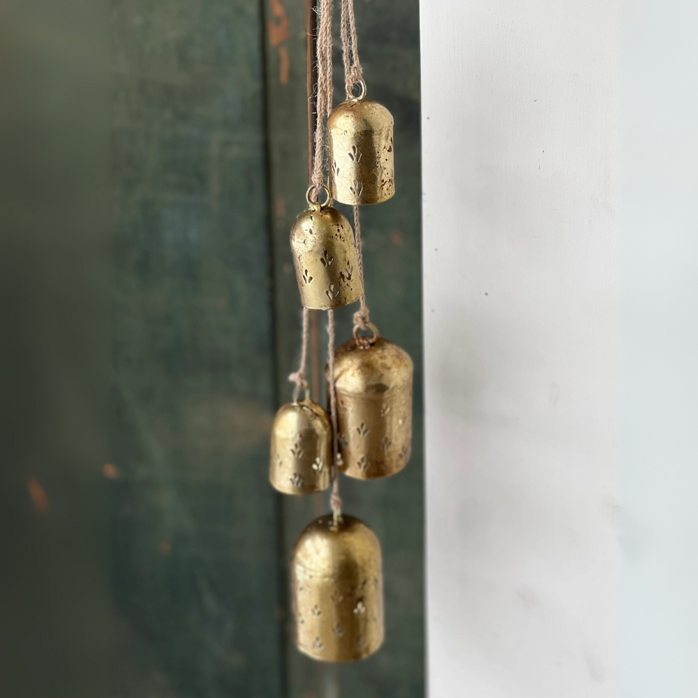 Prancer Bells at Home Smith