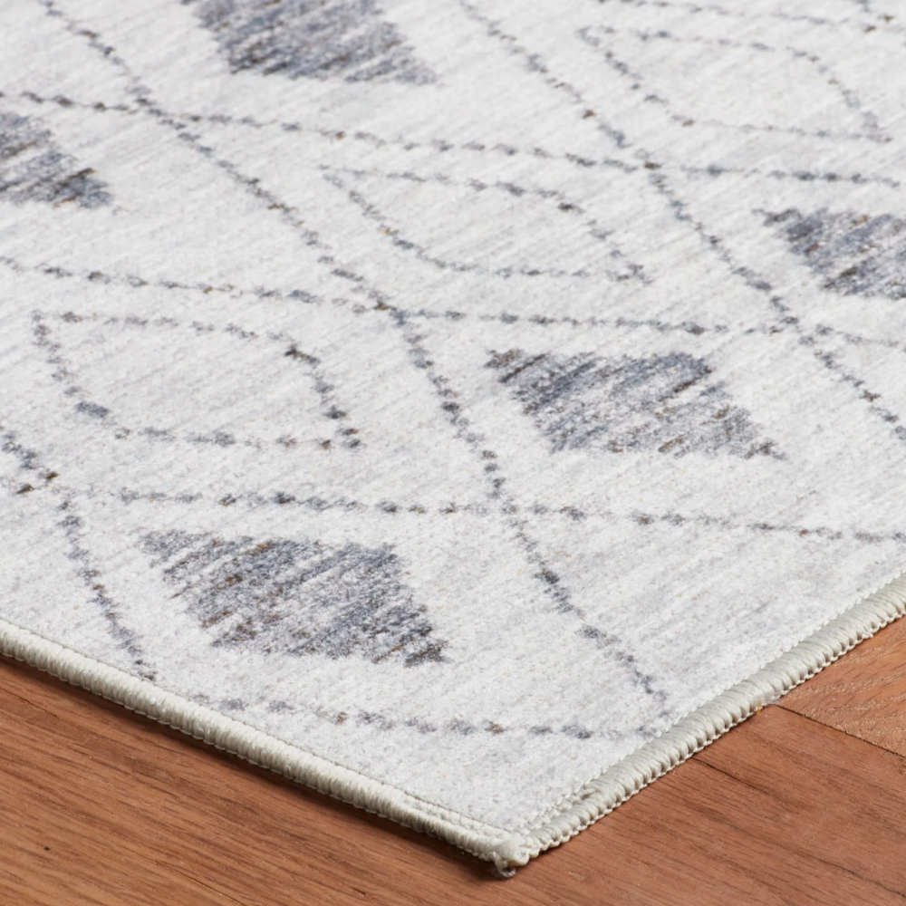 Chandler Ivory Machine Washable Rug