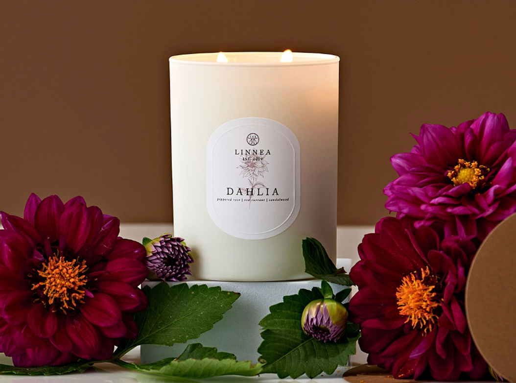 Linnea Scented Soy Candle in Dahlia