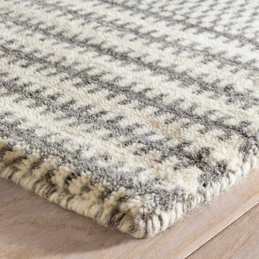 Tracks Grey Hand Loomed Knotted Wool Rug - Home Smith