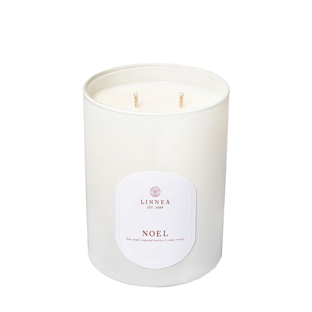 LINNEA Scented Soy Holiday Candle in Noel